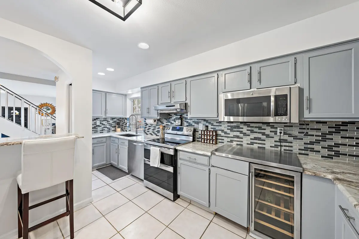 Kitchen at 601 Vision Court, Palm Beach Gardens