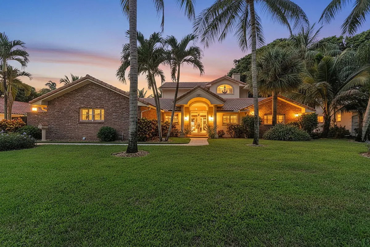 841AnchorageDr-Twilight01 at 841 ANCHORAGE Drive, North Palm Beach