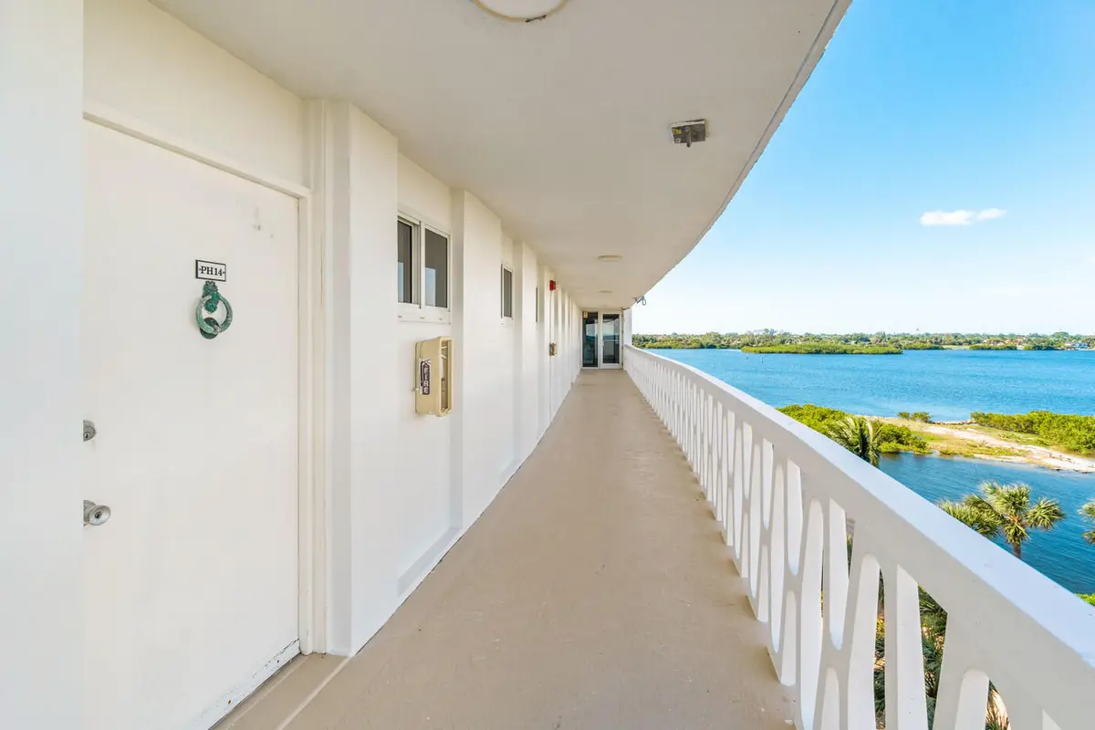 Intercoastal View at 2505 S OCEAN Boulevard 7140, Palm Beach