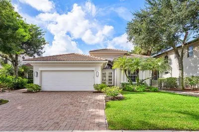 8138 Valhalla Drive, Delray Beach – Single Family Residence for sale