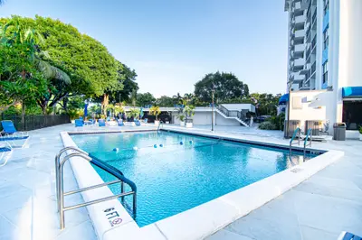 1800 N Andrews Avenue 3i, Fort Lauderdale – Condominium for rent