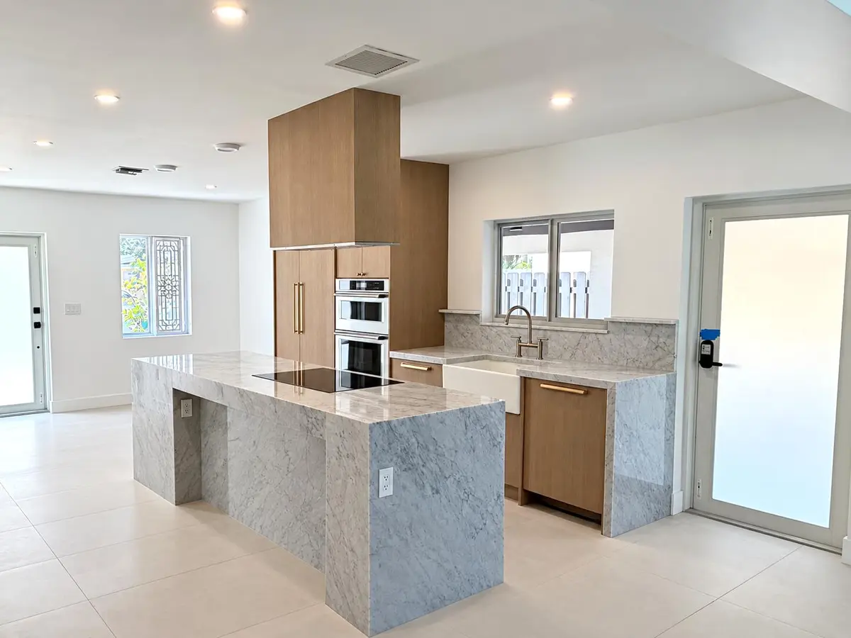 Kitchen 2 at 1516 NE 15th Avenue, Fort Lauderdale