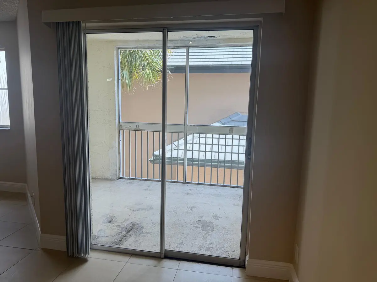 PHOTO-2026-09-09-13-39-552 at 9901 WESTVIEW Drive 324, Coral Springs