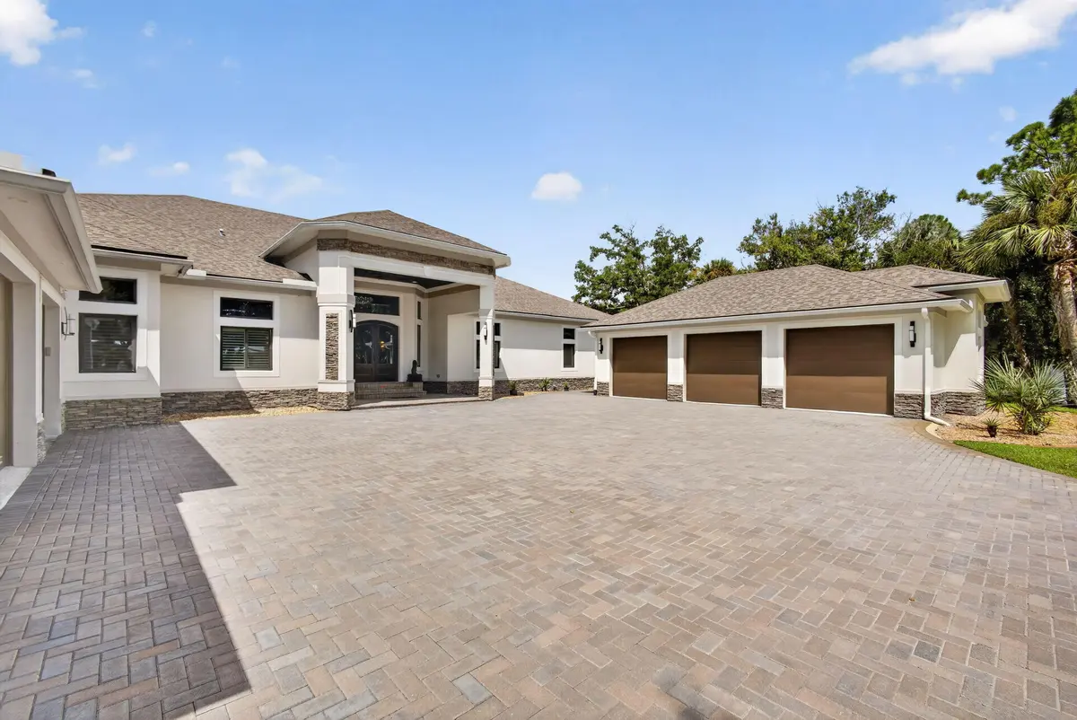 6-web-or-mls-7R7A6119 at 145 24TH Avenue, Vero Beach