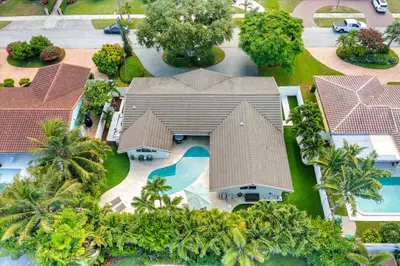 1114 SE 14th Avenue, Deerfield Beach – Single Family Residence for rent