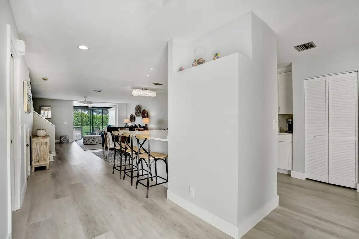 5355 Tenth Fairway Drive at 5355 10th Fairway Drive 2, Delray Beach