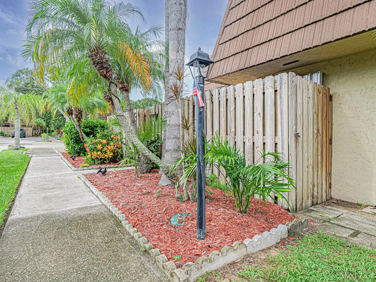 5.1 at 1166 6TH Avenue 15C, Vero Beach