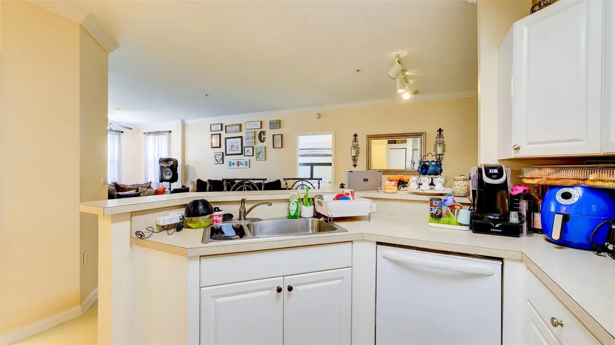 Photo 4 at 4400 SW 160TH Avenue 1016, Miramar