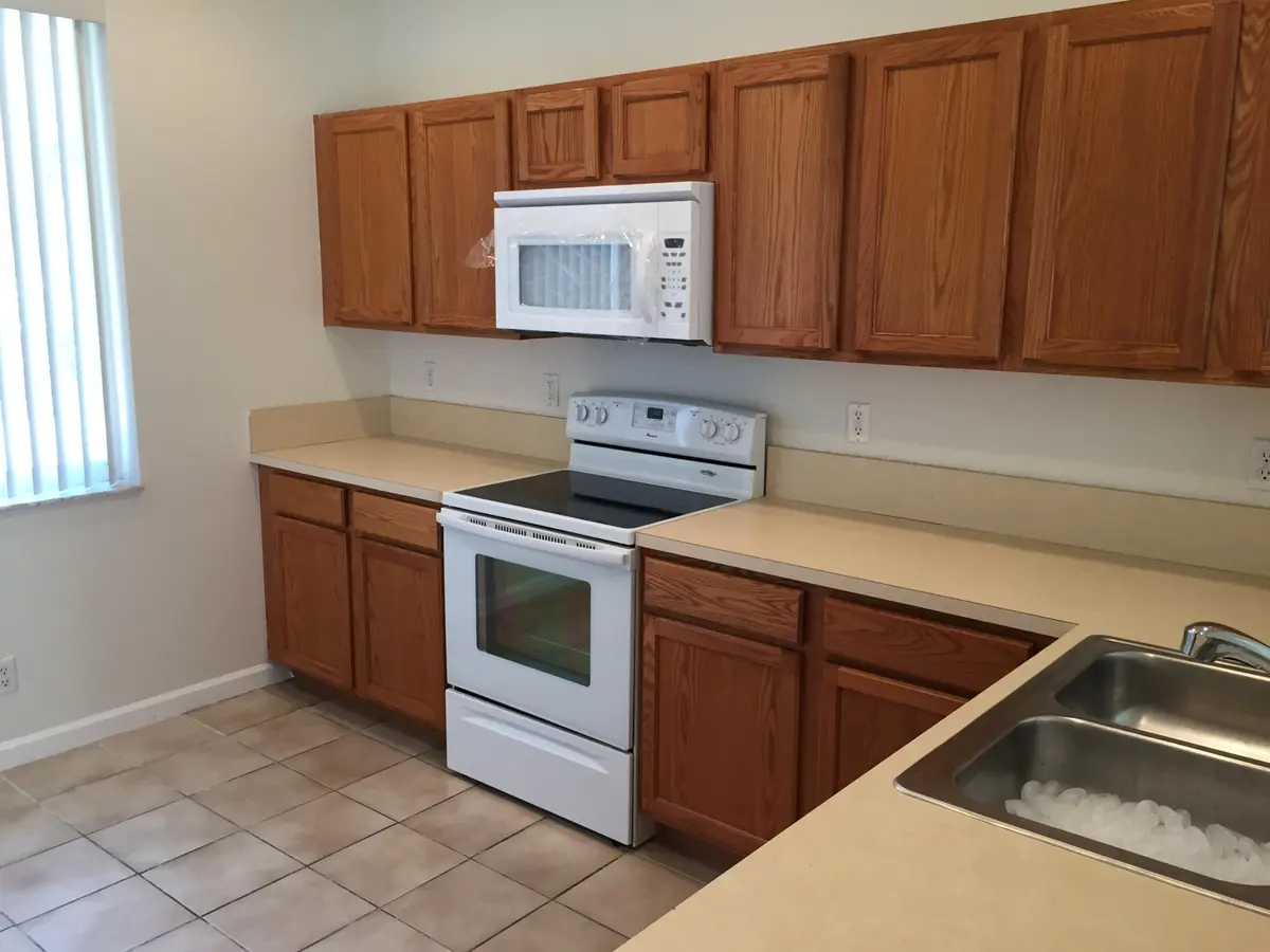 IMG_0738.JPG at 3121 N EVERGREEN Circle, Boynton Beach
