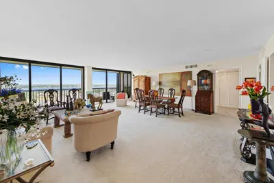 2480 PRESIDENTIAL Way 1603, West Palm Beach – Condominium for sale