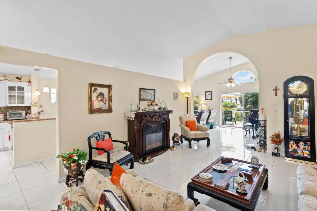 9847 Harbour Lake Circle, Boynton Beach, FL – photo 5