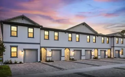 6734 Kavagi Drive Latitude 208-07, Lantana – Townhouse for sale