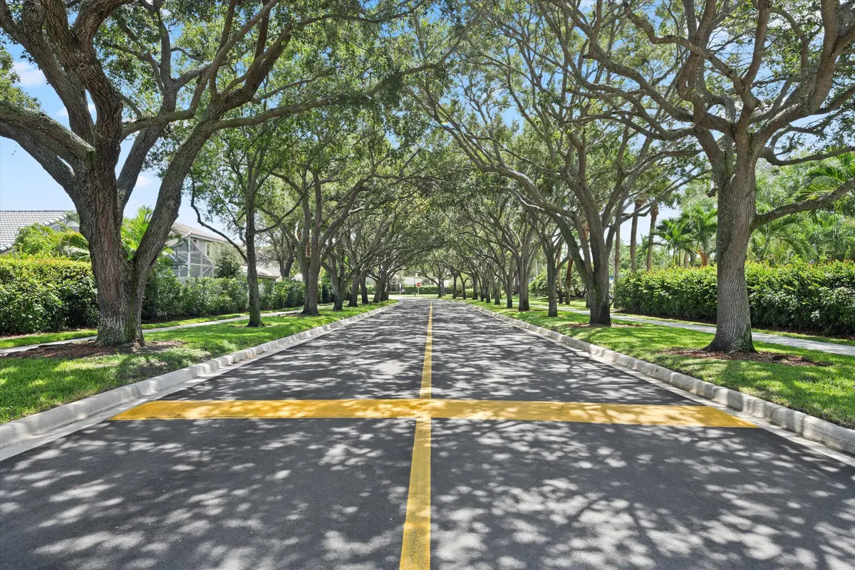 Beautiful Community at 8156 Mystic Harbor Circle, Boynton Beach