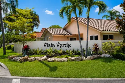6599 Pond Apple Road, Boca Raton – Single Family Residence for sale