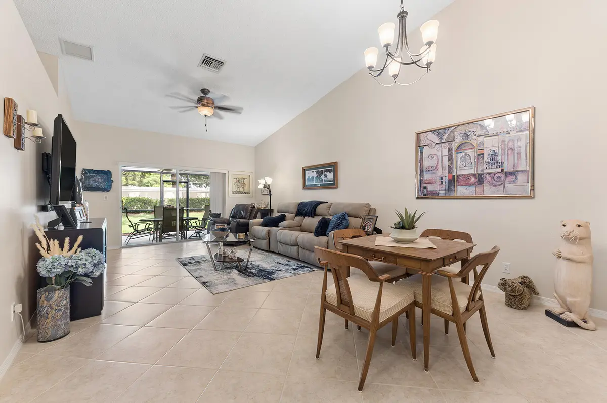 Dining Area/Living Room at 5173 Toscana Trail, Boynton Beach