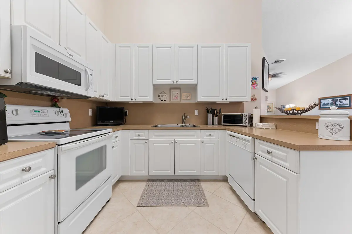 Kitchen at 5173 Toscana Trail, Boynton Beach