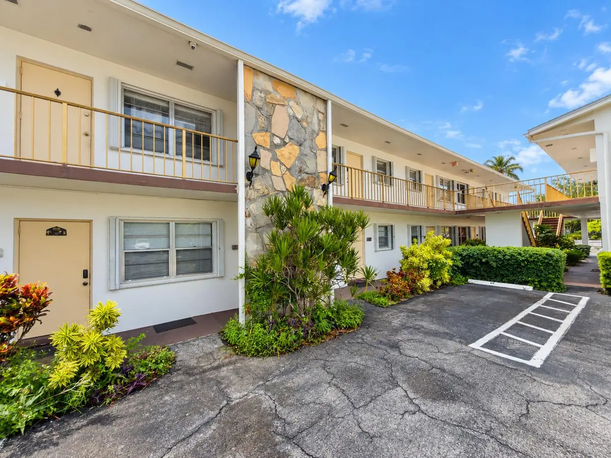 2338EF90-BE03-4BF6-A346-80CDA723CA85 at 111 Cleveland Street A - 6, Lake Worth Beach