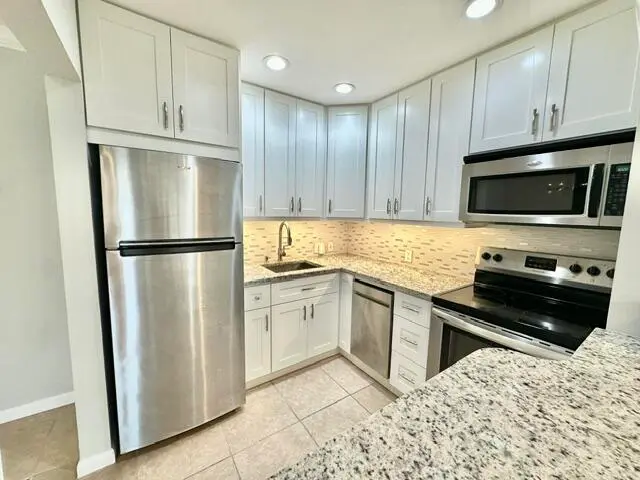Kitchen at 118 Mansfield C, Boca Raton