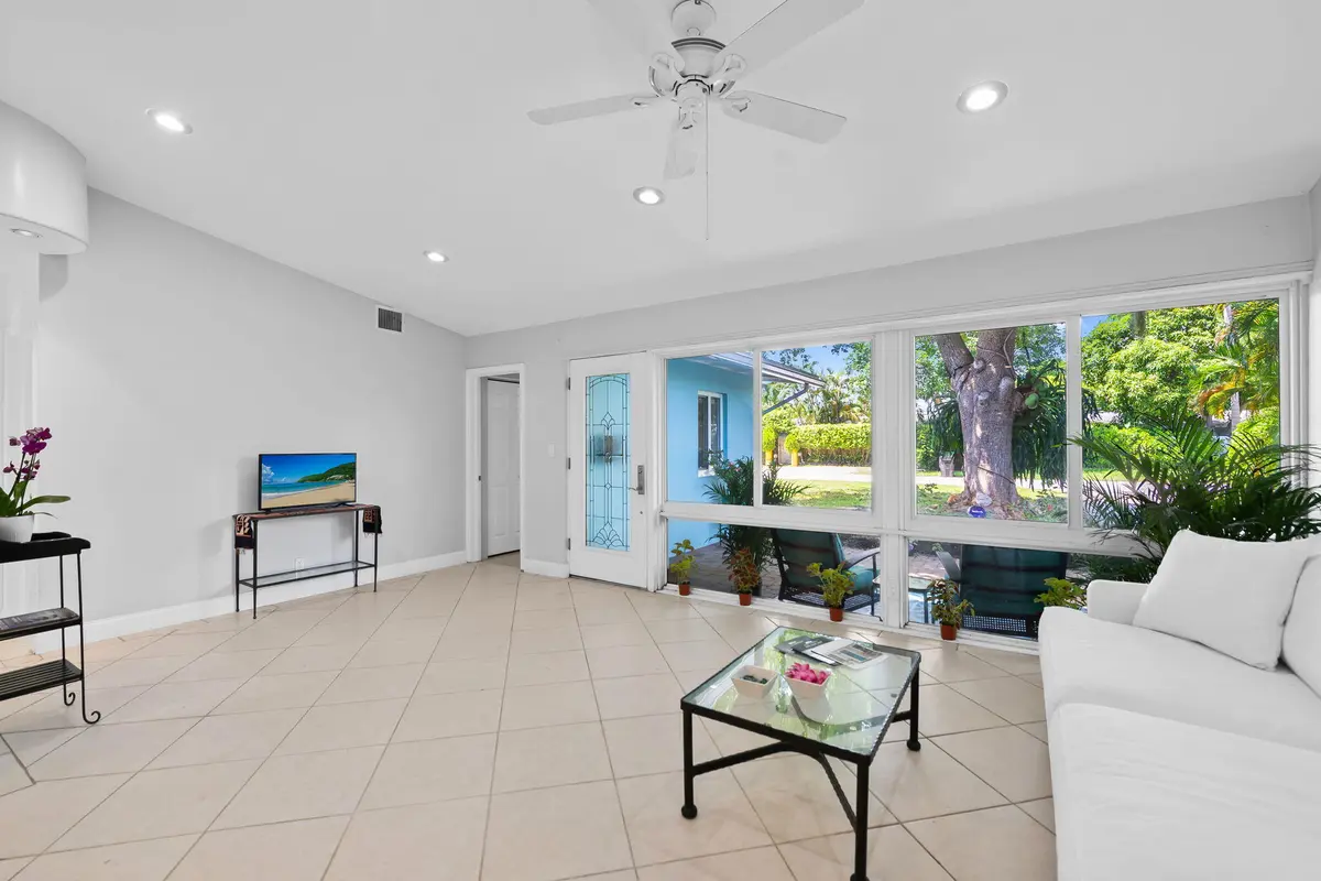 8-web-or-mls-DSC_8656 at 1636 NE 7th Terrace, Fort Lauderdale