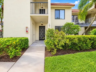 5640 Fairway Park Drive 101, Boynton Beach – Condominium for sale