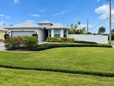 2902 SW Savona Boulevard, Port St. Lucie – Single Family Residence for rent