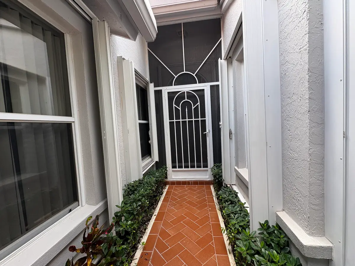 7702 MAJESTIC PALM Drive, Boynton Beach, FL – photo 3
