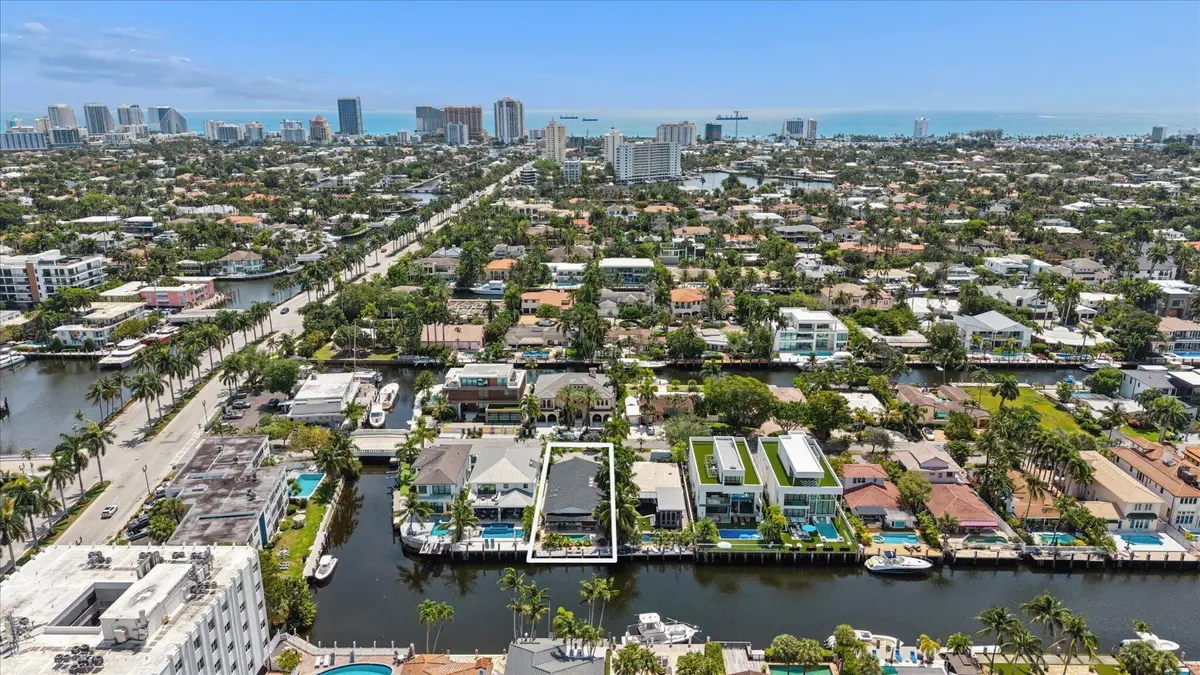 39-Bertanzetti-325 Coconut Isles Dr-39 at 325 Coconut Isle Drive, Fort Lauderdale