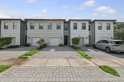 4488 Appleton Circle, Oakland Park – Townhouse for sale