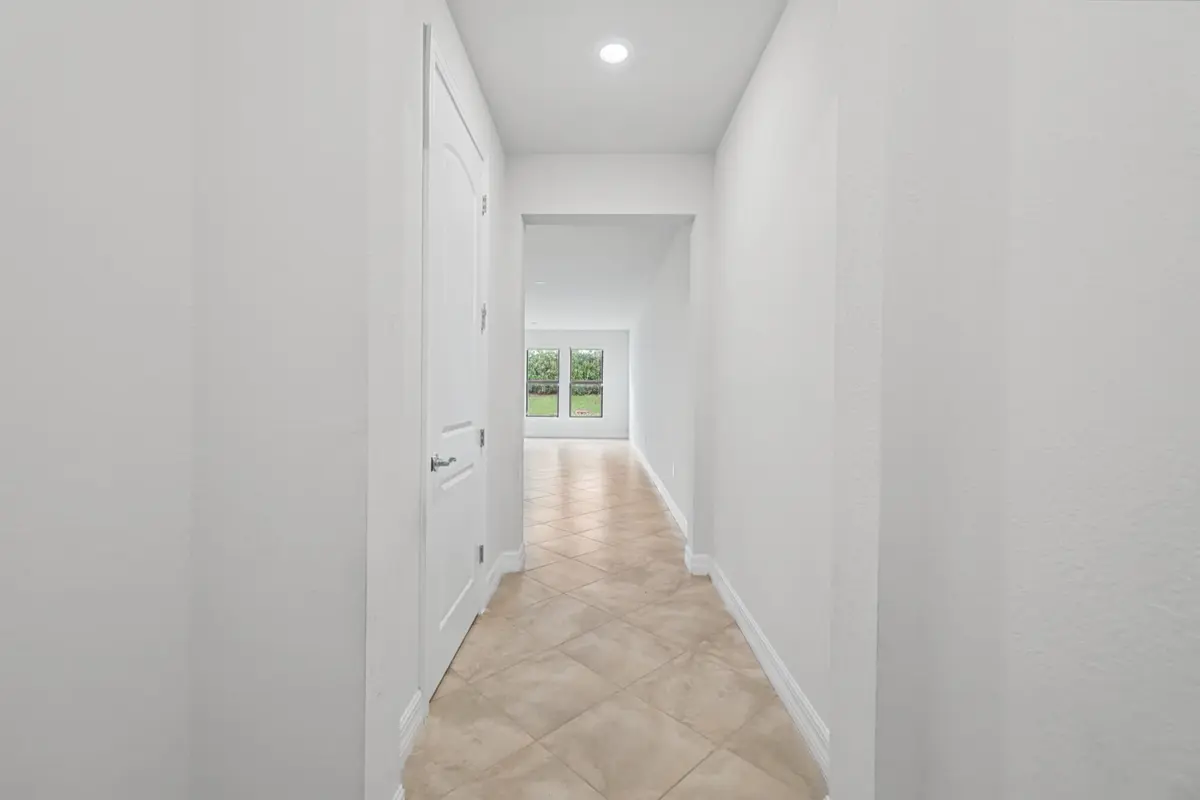 4488 E Appleton Cir -4 at 4488 Appleton Circle, Oakland Park