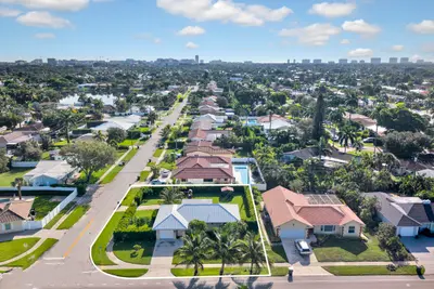 1100 SW 12th Avenue, Boca Raton – Single Family Residence for rent