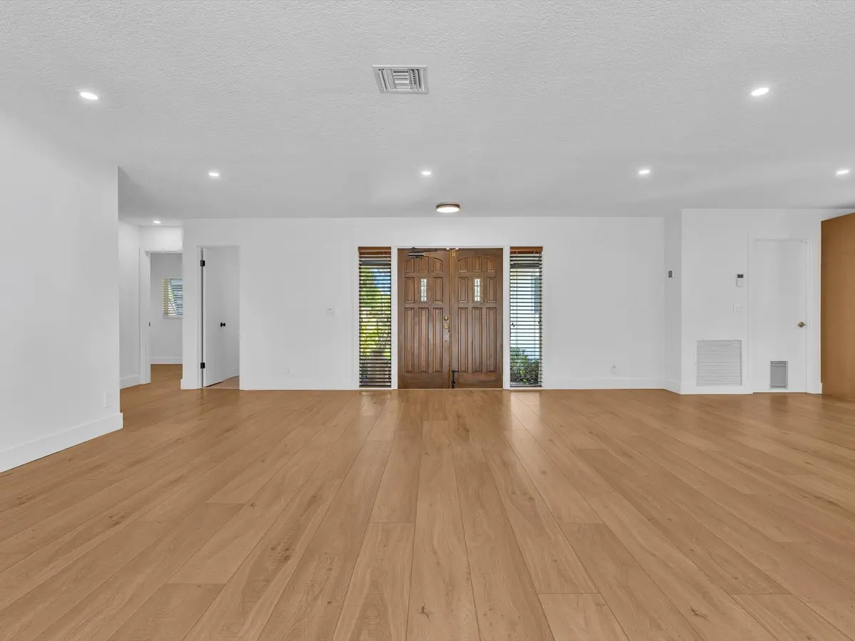 Open Floor Plan at 3264 Lakeview Drive, Delray Beach