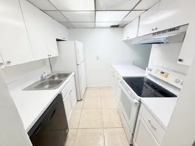 1720 N CONGRESS Avenue 205, West Palm Beach – Condominium for rent