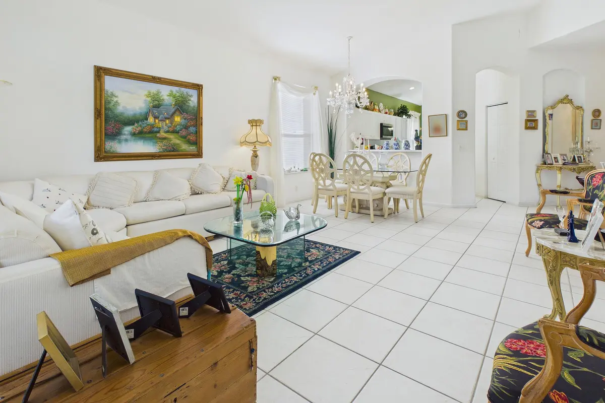 CAM06286G6-PR0040-STILL020 at 7032 Cataluna Circle, Delray Beach