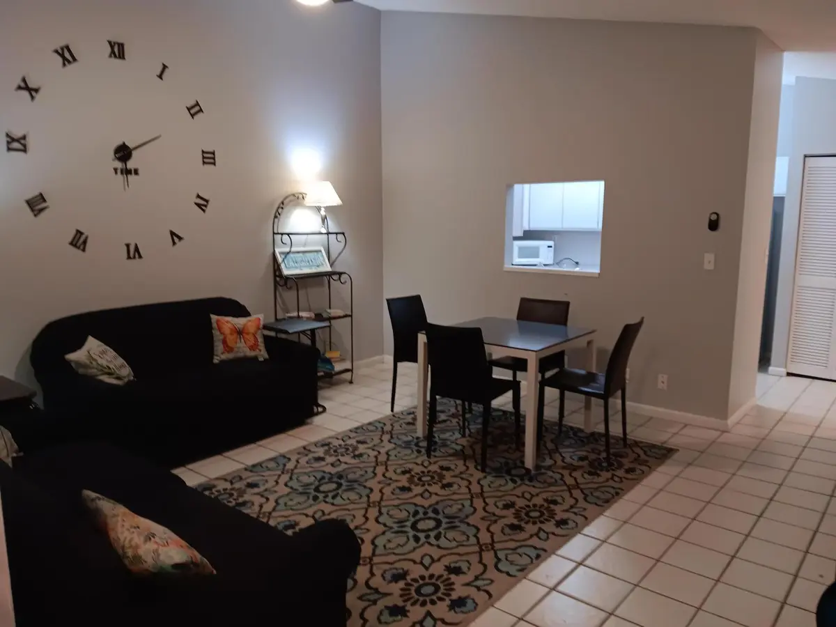 living room 2 at 1507 HAWTHORNE Place, Wellington