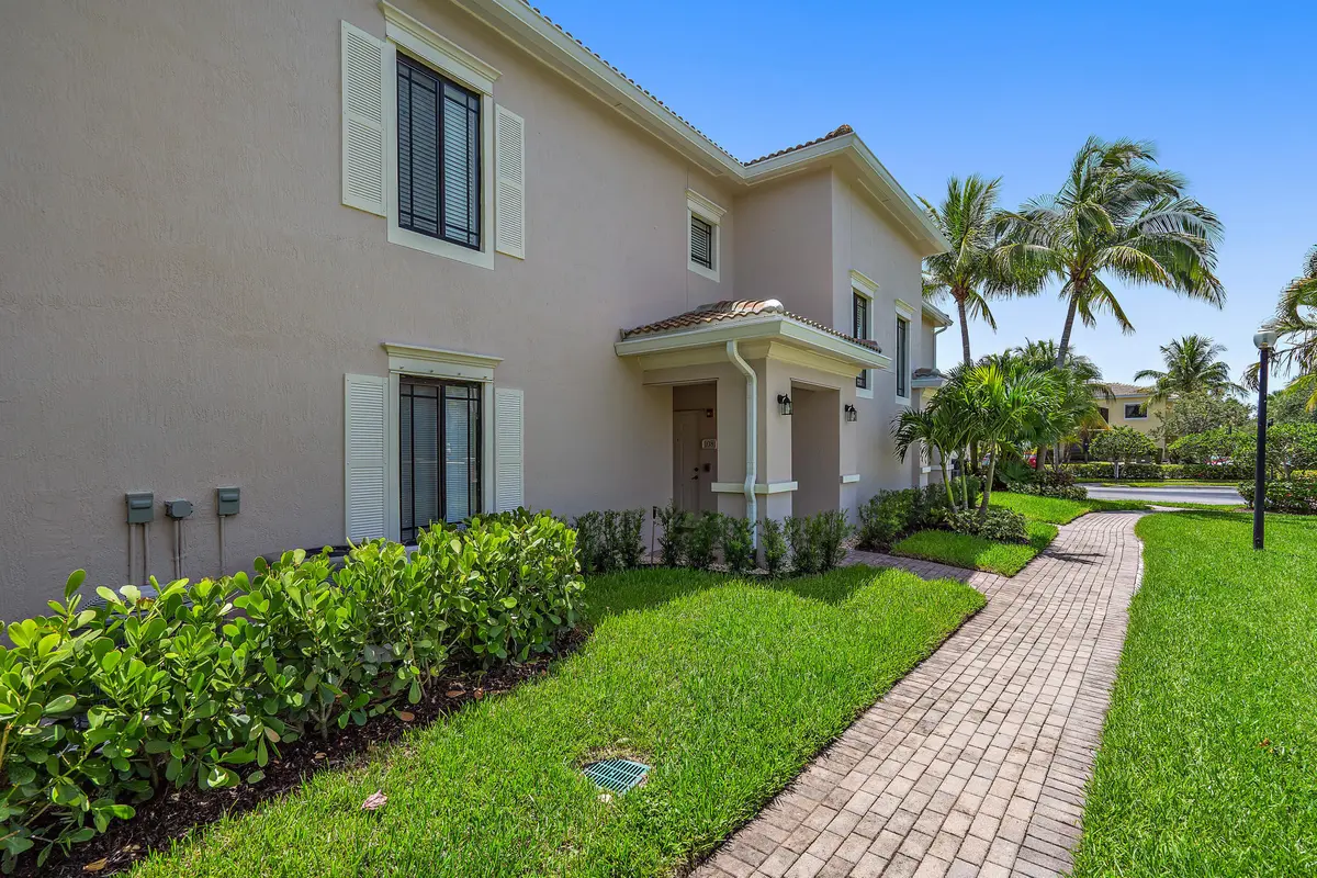 San Matera Private Entrance at 2810 Grande Parkway 107, Palm Beach Gardens