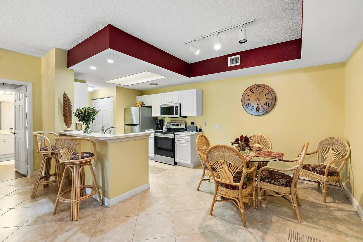 009-2810GrandePkwy-107-PalmBeachGardens- at 2810 Grande Parkway 107, Palm Beach Gardens