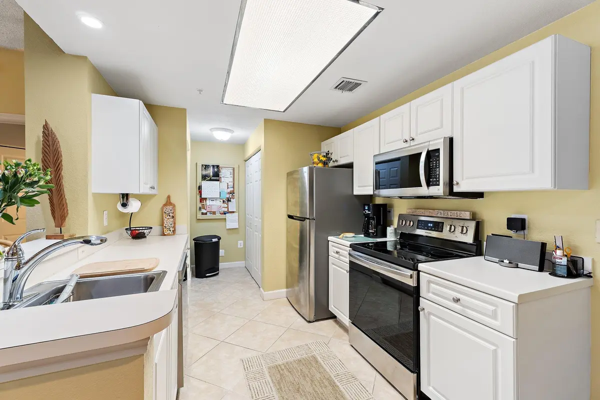 010-2810GrandePkwy-107-PalmBeachGardens- at 2810 Grande Parkway 107, Palm Beach Gardens