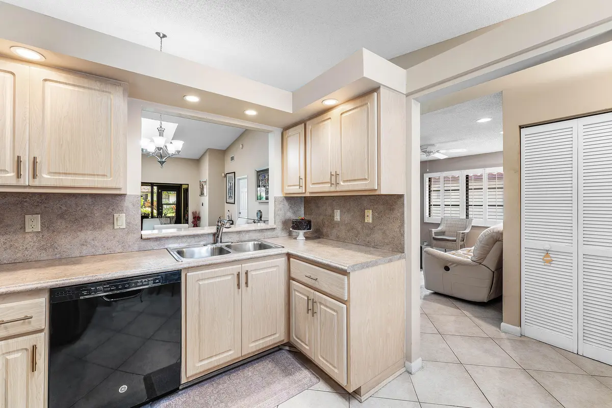 Kitchen at 6375 KINGS GATE Circle, Delray Beach