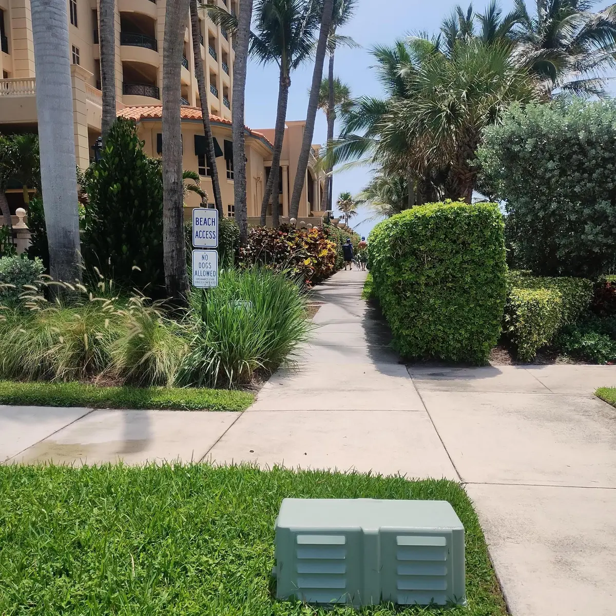 beach access at 2730 Banyan Road b-1, Boca Raton