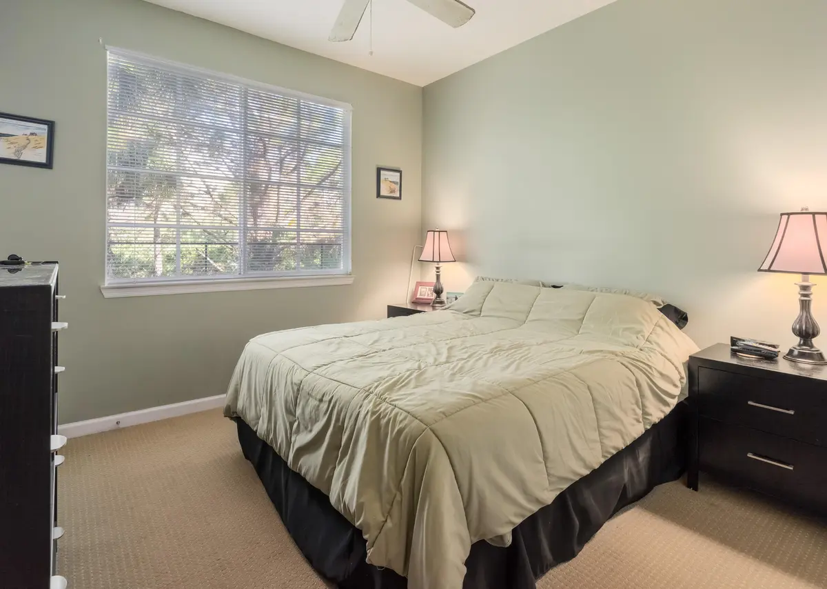 2106 Myrtlewood Bed at 2106 Myrtlewood Circle, Palm Beach Gardens