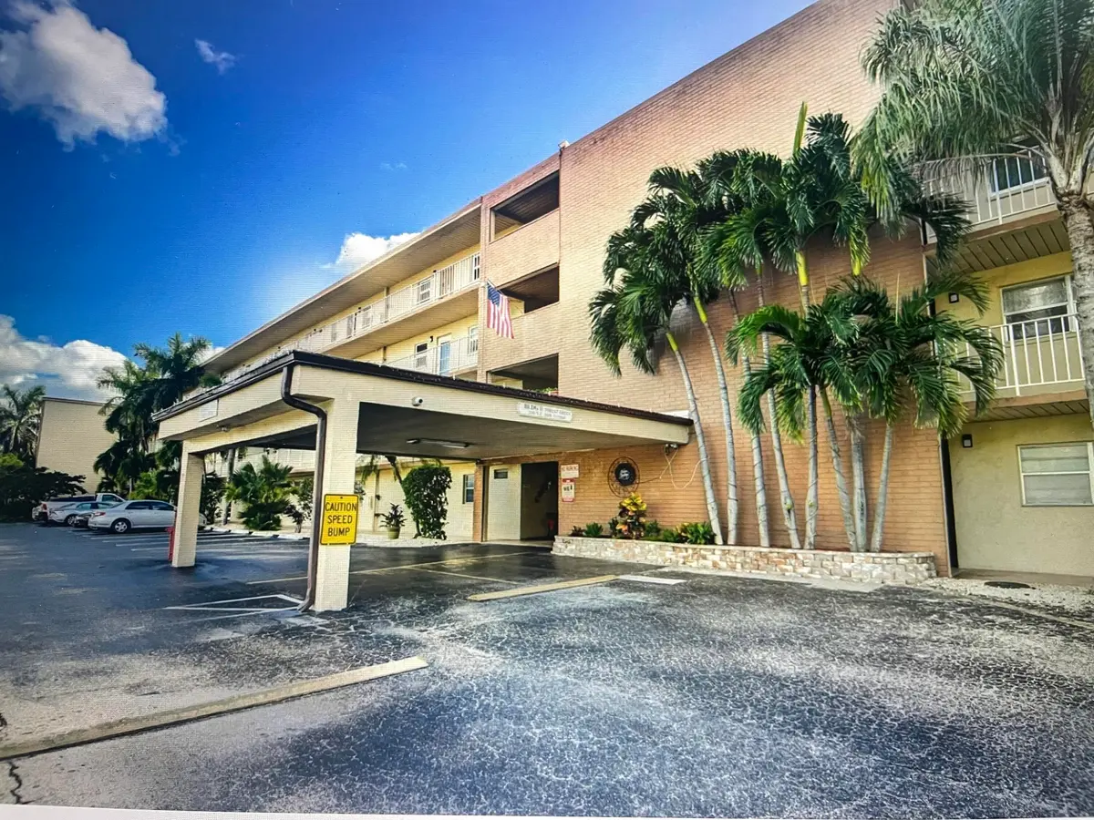 Front of Building at 300 NE 26TH Avenue 1080, Boynton Beach