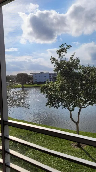 3027 LINCOLN B 3027, Boca Raton – Condominium for rent