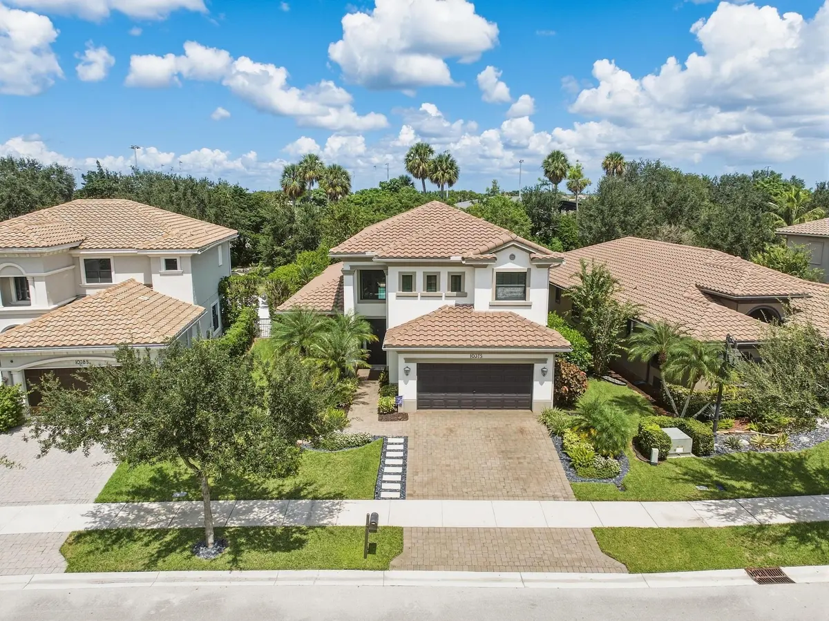 10375 Cameilla Street at 10375 Cameilla Street, Parkland