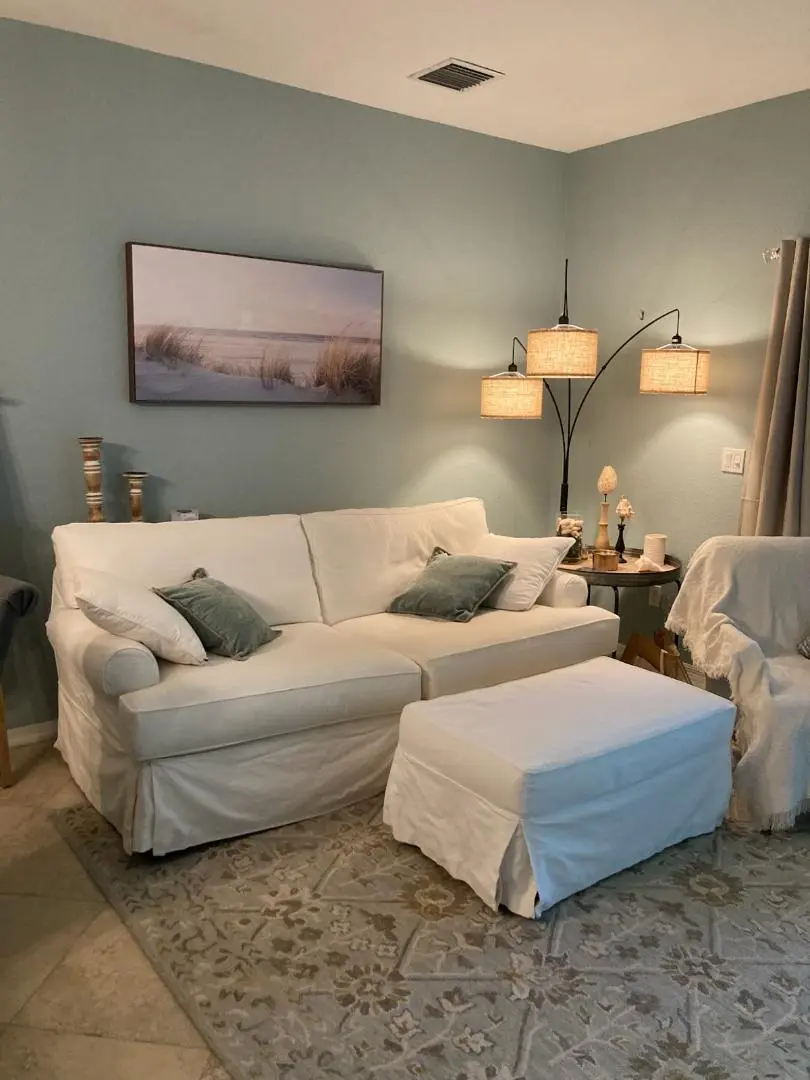 Living Room at 1571 SE HAMPSHIRE Way 102, Stuart
