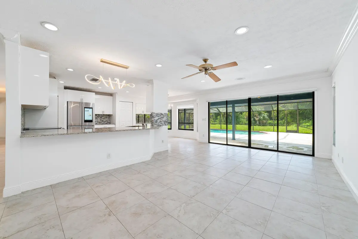 DSC01624 at 2122 SW Racquet Club Drive, Palm City