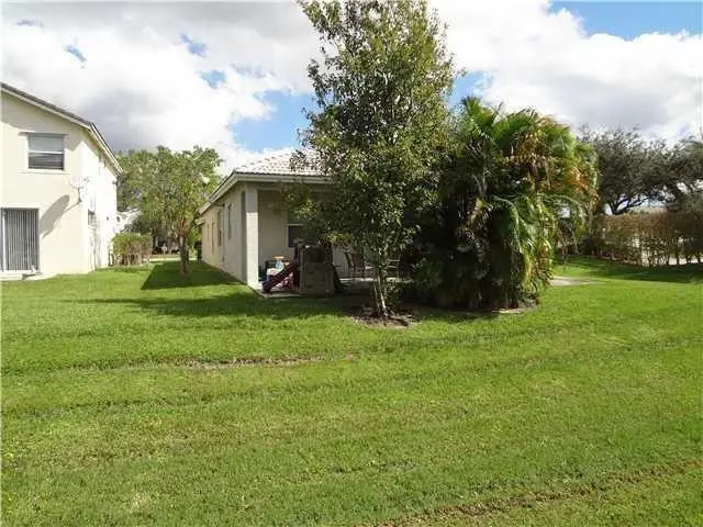 Photo 2 at 7953 NW 70TH Avenue, Parkland