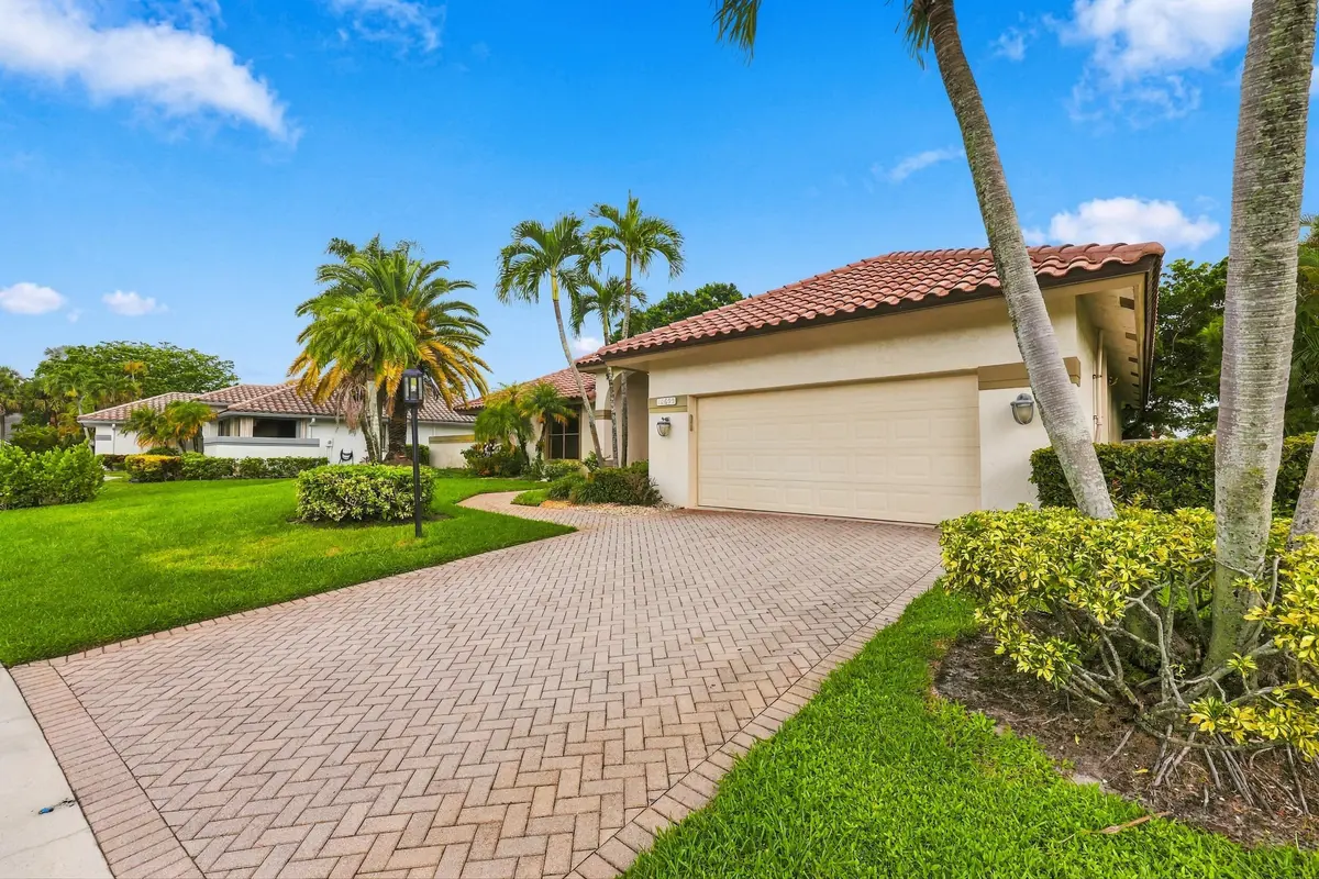 SLHG at 10695 STONEBRIDGE Boulevard, Boca Raton