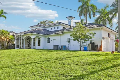 6911 NW 84TH Avenue, Parkland – Single Family Residence for sale