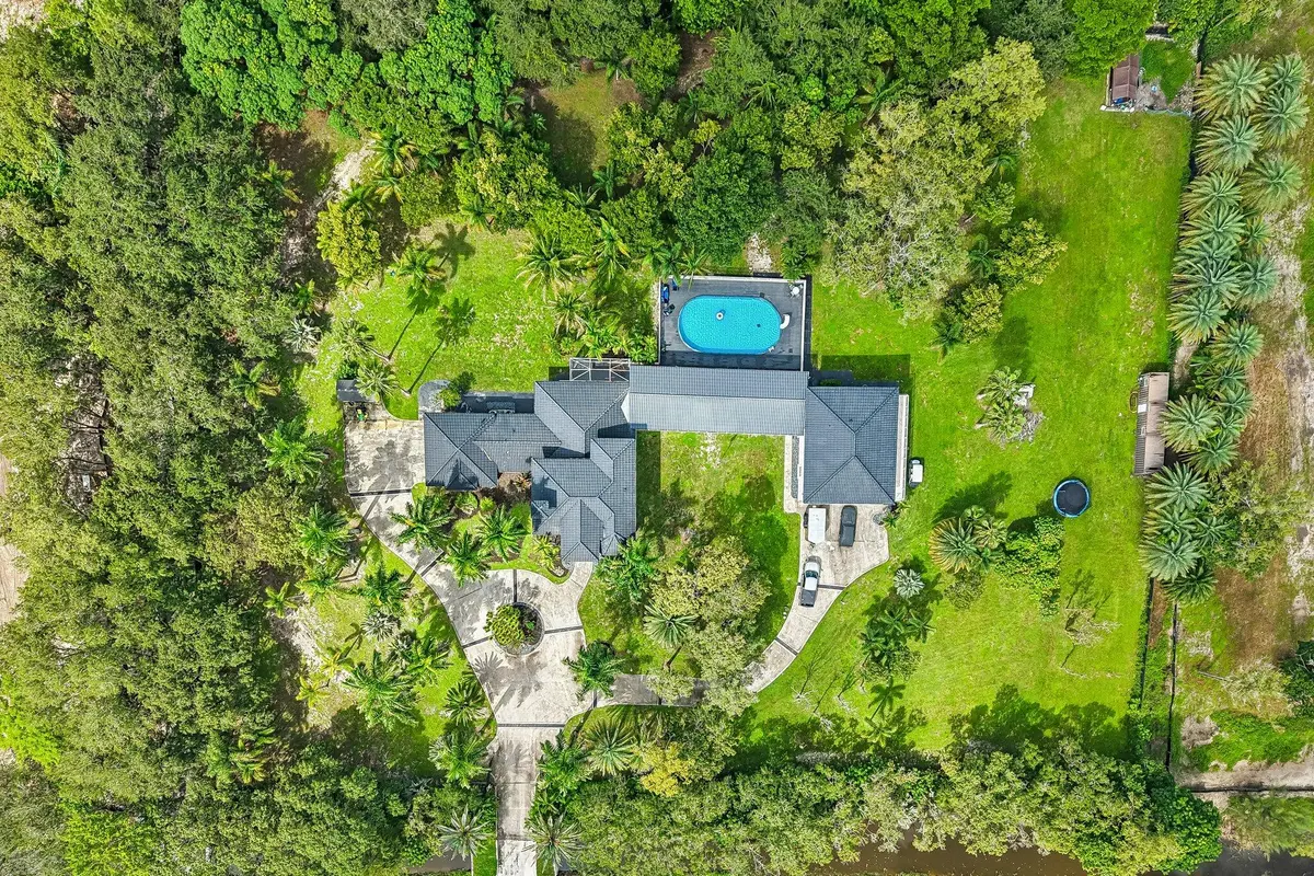 67-web-or-mls-NW 84th Ave-S1609-067 at 6911 NW 84TH Avenue, Parkland