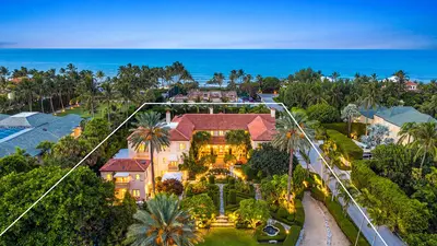 111 Via Del Lago, Palm Beach – Single Family Residence for sale